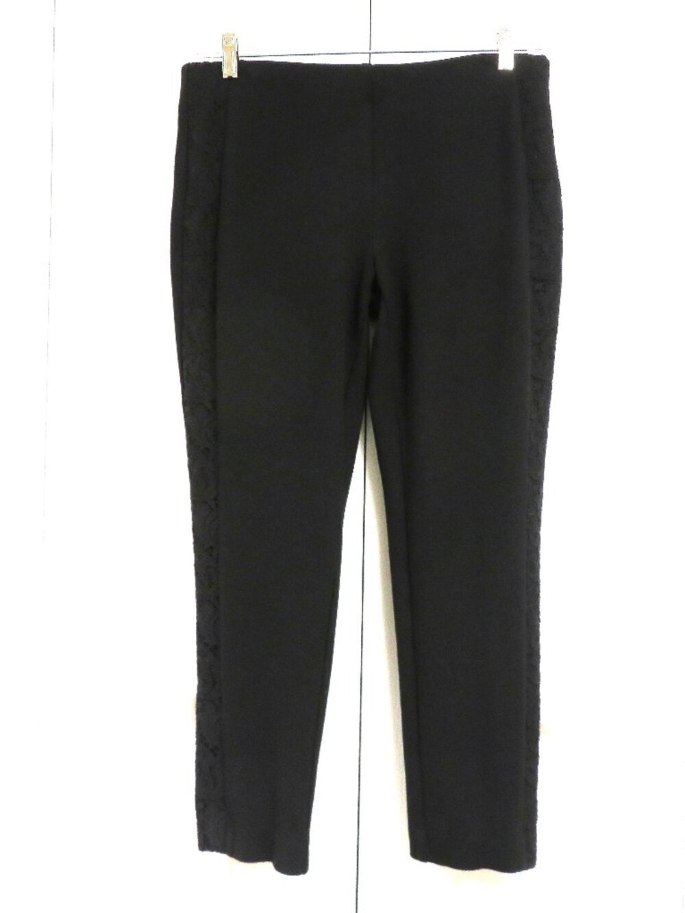 Chico's 0.5  Tuxedo Stripe Ponte Knit Pants Size 6 Black Solid